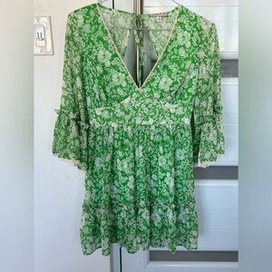 A. Calin by Flying Tomato Green Floral Women's Mini Dress. Size M